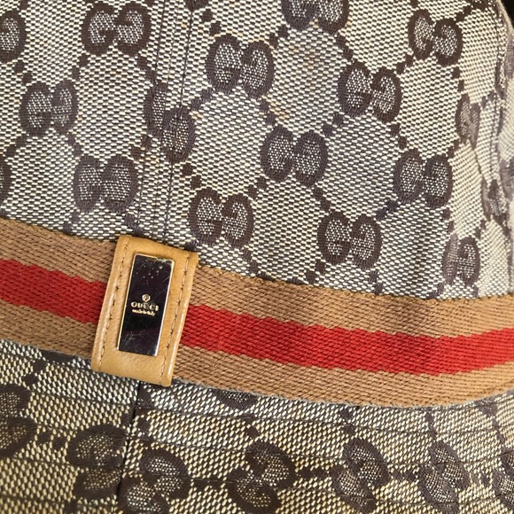 Bucket Hat Size Small. - Picture 8 of 10